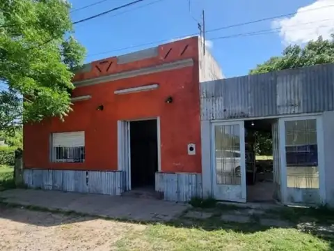 Venta Casa 4 ambientes. 1000 m2