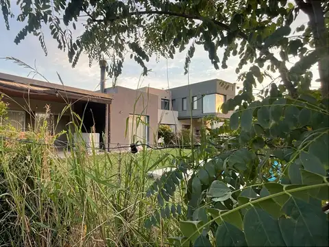 Casa en Venta en Pilar del Este - Santa Emilia, USD 155.000