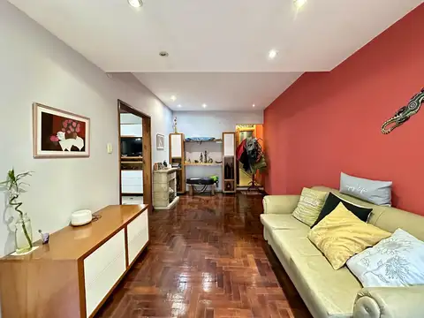 Alfredo L. Palacios  al 800