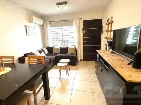 Depto Tipo Casa en Venta de 3 dormitorios