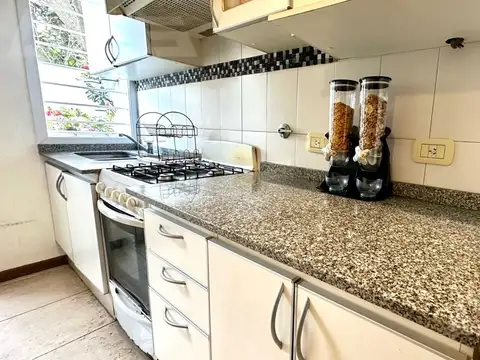 Depto Tipo Casa en Venta en Ituzaingo, USD 95.000