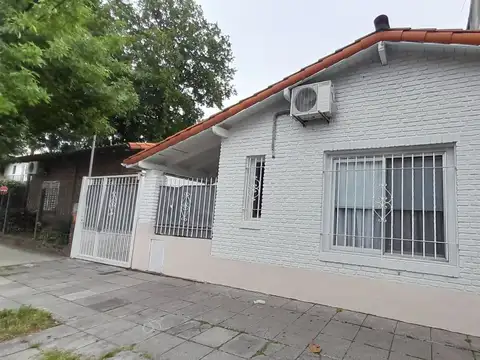 Chalet 3 amb, apto uso profesional con Cocheras y excelentes accesos!