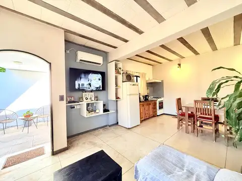 Departamento 3 ambientes planta baja con patio y cochera en venta en lujan sin expensas