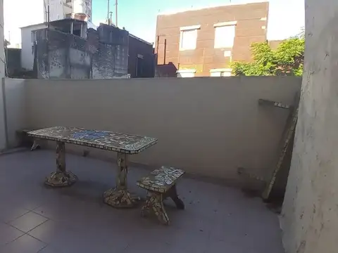 Depto Tipo Casa en Venta 54 años