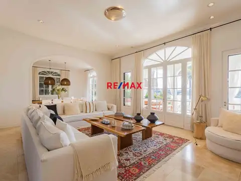 Casa en Venta de 5 dormitorios