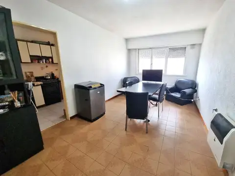 Departamento 3 ambientes externo con cochera