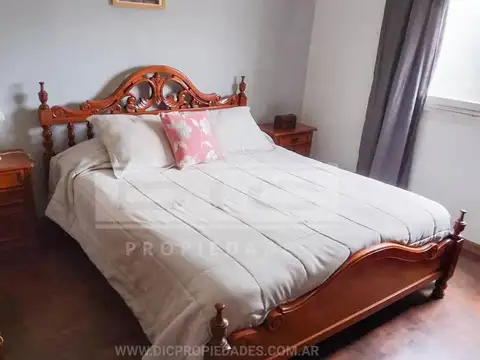 Depto Tipo Casa en Venta 40 años