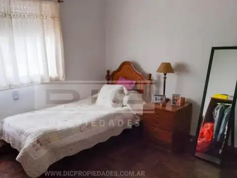 Depto Tipo Casa en Venta al Este