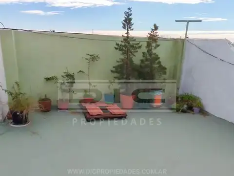 Depto Tipo Casa en Venta en Villa Adelina, USD 120.000