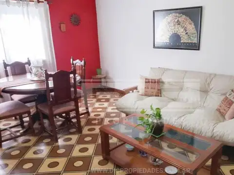 Depto Tipo Casa en Venta de 3 ambientes