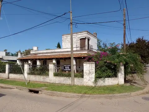 Casa en Venta en San Antonio de Areco, USD 420.000