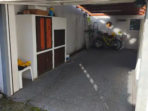 Casa en Venta en Manuel B Gonnet, USD 160.000