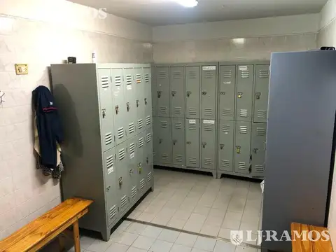 Excelente Local/Deposito/oficina - Munro