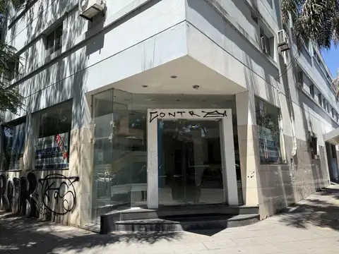 Edificio Comercial en San Isidro