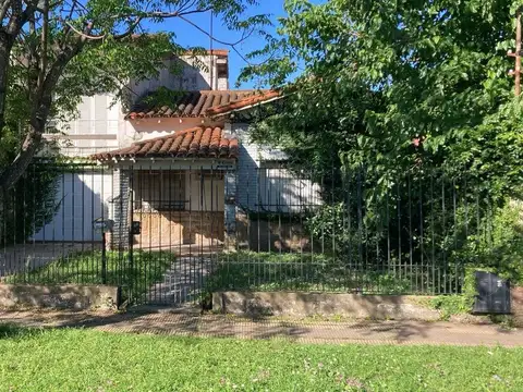 Casa en Ministro Rivadavia
