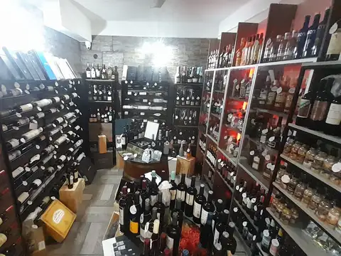 Local en Alquiler en Villa del Parque, $ 2.800.000