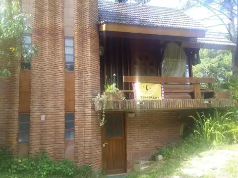 Casa 4 ambientes con 3 baños