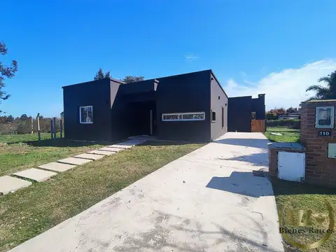 Casa en Venta en Countries y Barrios Cerrados en Pilar, USD 165.000