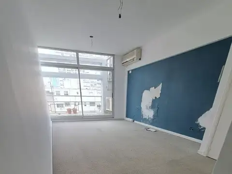 VENTA EXCELENTE OFICINA CATALINAS