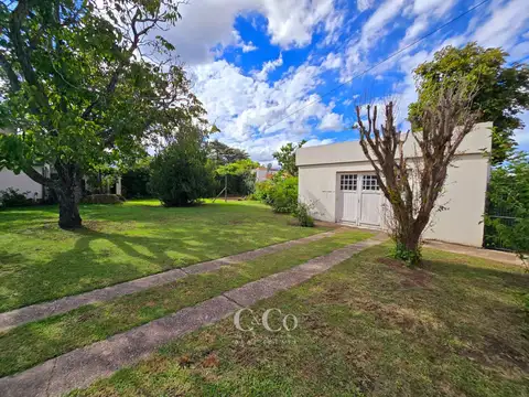 Casa 7 ambientes con 3 baños