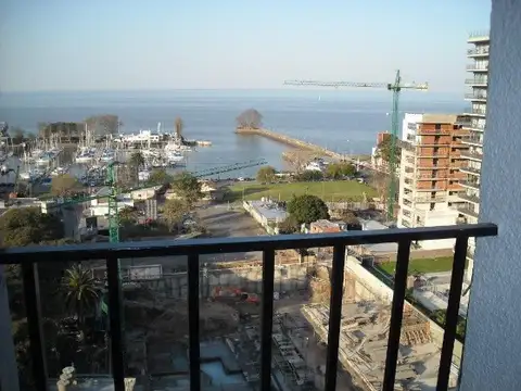 IMPECABLE MONOAMB. C/VISTA AL RIO,BALCON,COCINA Y LAVADERO INDEP. BAJAS EXP. PROX ESTACION DE TREN !