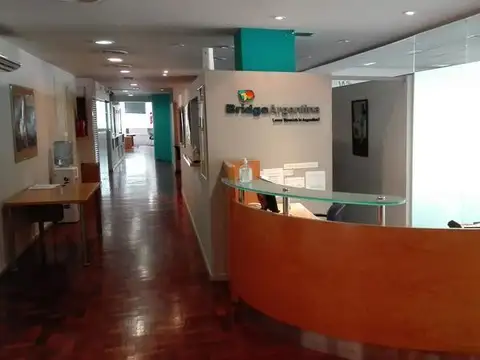 Oficina en Alquiler 50 años