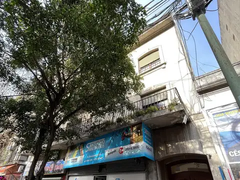 Av. Rivadavia al 3200