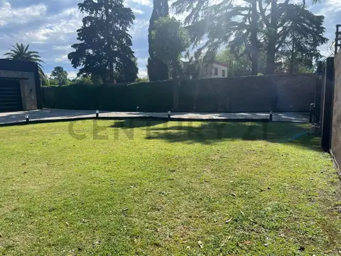 Venta de casa 4 Ambientes La Reja ( Moreno )