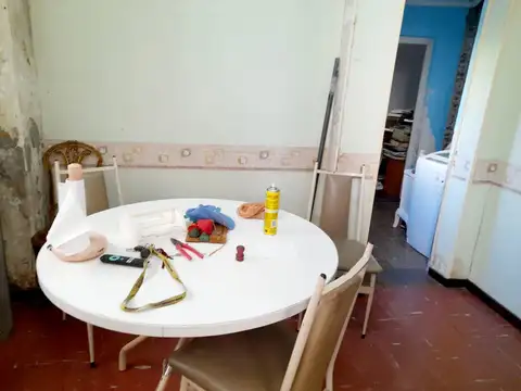 Lote - para demoler /reciclar   casa 5 amb