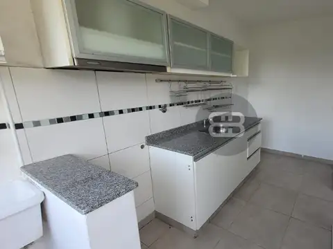 Departamento en Alquiler de 4 ambientes