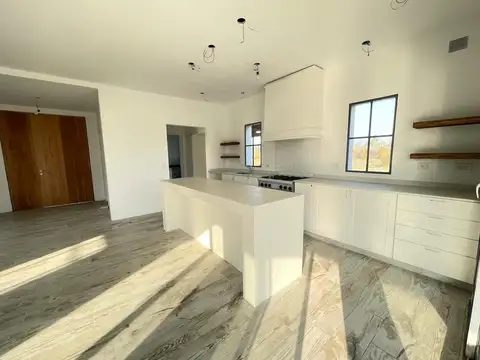 Casa en Venta en Puertos - Araucarias, USD 319.000