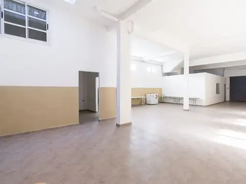 Local en Alquiler en Haedo, $ 2.300.000