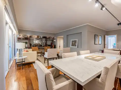 Departamento en Venta con 2 cocheras