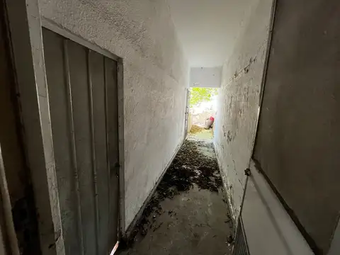 Montiel 5800, Piso 1