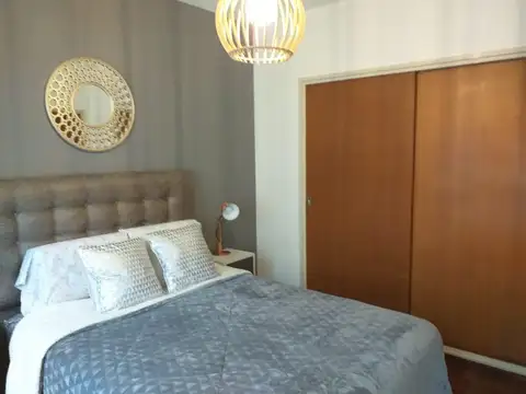 Catamarca al 735, entre Ayacucho y Chacabuco