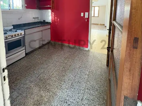 136 e/ 57 y 58 , Piso 0