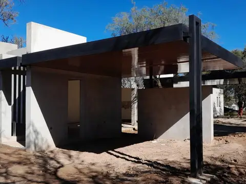 Casa en Venta en Villa Catalina, USD 163.000