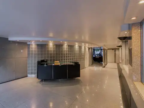 Oficina en Alquiler al Norte