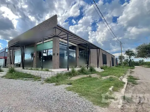 Galpon en Venta 44  mts Fondo