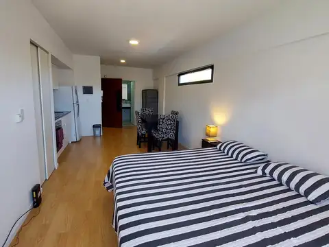 Juan Ramirez de Velasco  al 300