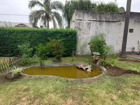 Casa 4 ambientes con 1 baño