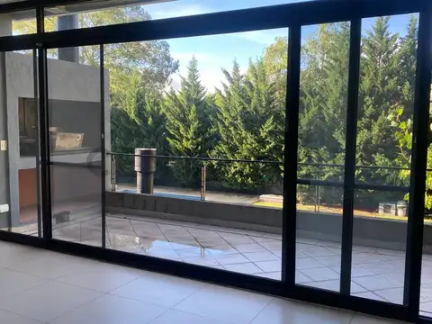 Departamento en Alquiler de 3 ambientes