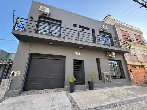 VENTA CASA 3 AMB CON COCHERA Y FONDO  WILDE CENTRO