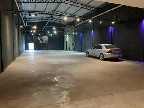 Galpón en alquiler zona Peruzzotti