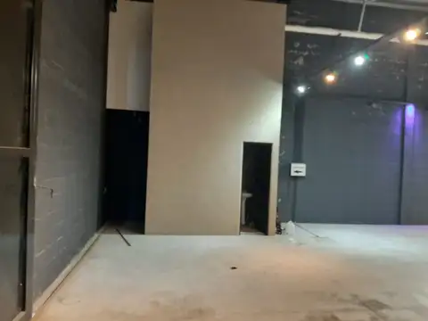 Galpon en Alquiler en Peruzzotti, USD 2.000