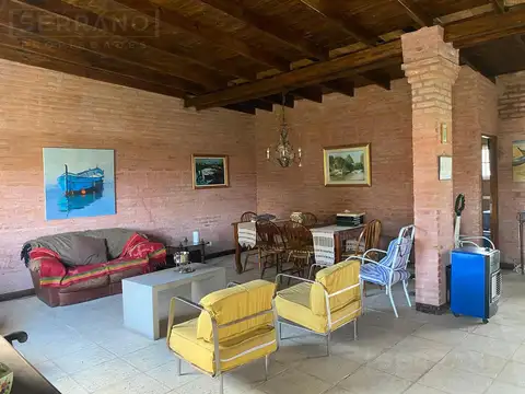 Venta Casa 4 amb en el Barrio Parque Sakura, Exaltacion de la Cruz