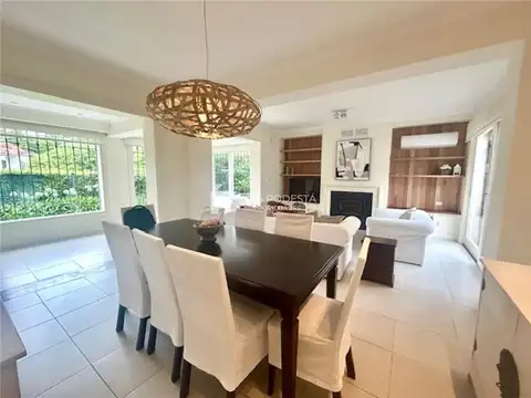 Casa en Alquiler de 4 dormitorios