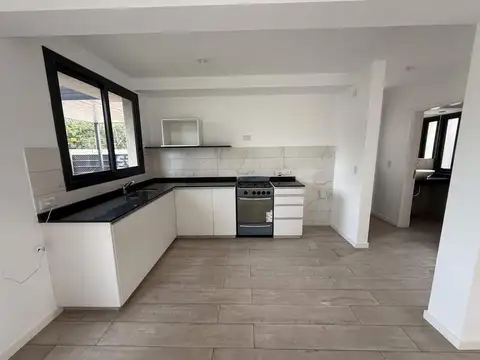 ALQUILER DUPLEX 3 DORM - ARGUELLO