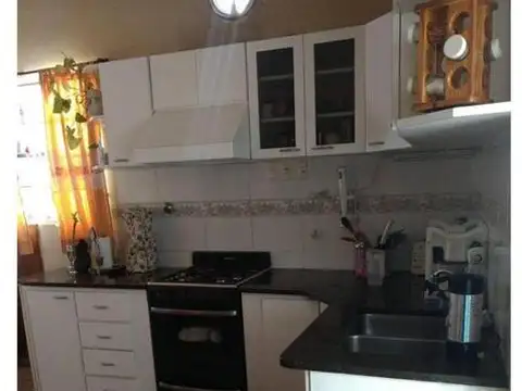 Depto Tipo Casa en Venta con 2 cocheras