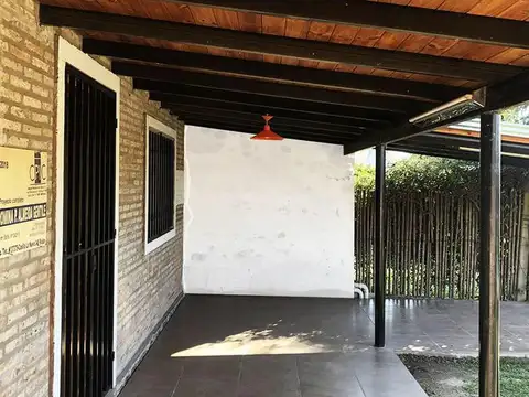 Casa en Venta con 1 cochera
